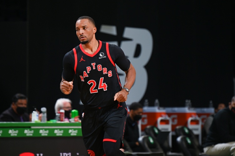 在联赛中展 在联赛中展