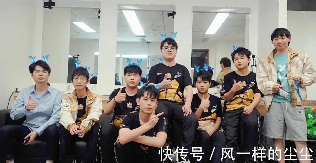 之间的对决 之间的对决